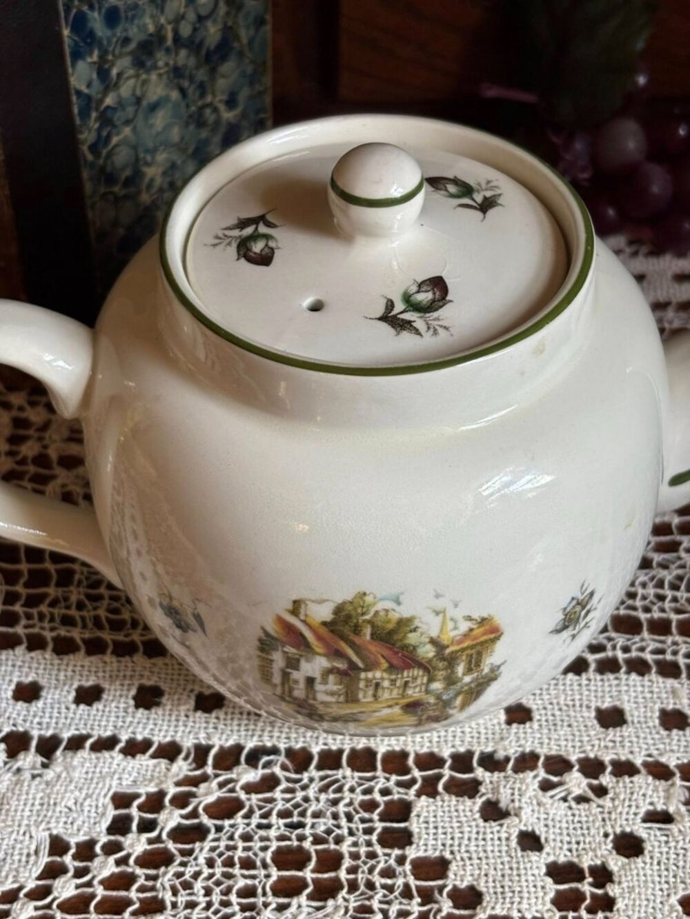 Vintage Price Kensington England Teapot Cottage Village Green Trim English Potte - Picture 3 of 7